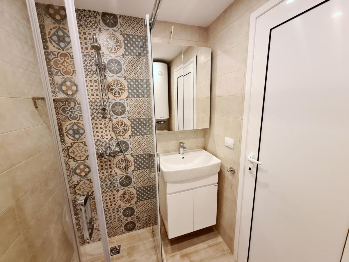 Brand New Luxury Flat In The City Center Варна Экстерьер фото