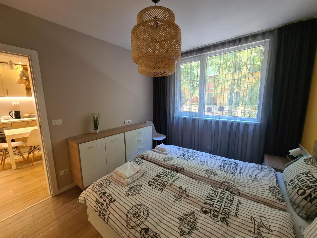 Brand New Luxury Flat In The City Center Варна Экстерьер фото
